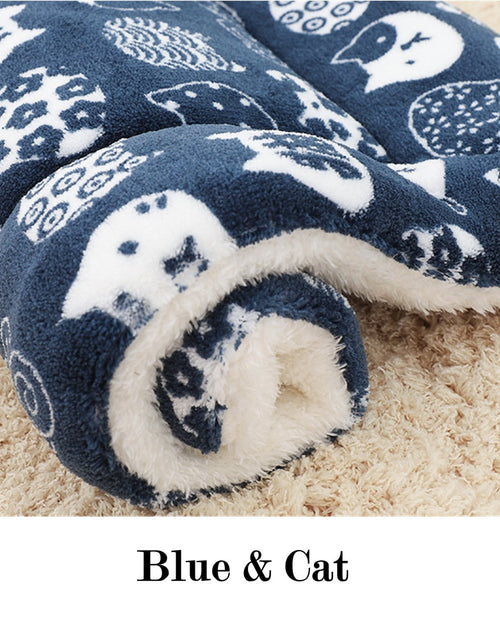 Load image into Gallery viewer, Soft Fleece Pet Cushion Blanket Mat
